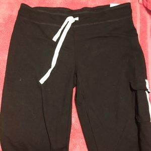 🌻🌻2 for $11 Bundle & I will send an offer🌻🌻